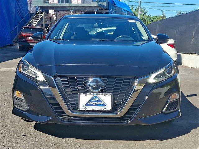 Used 2022 Nissan Altima 2.5 SR image 2