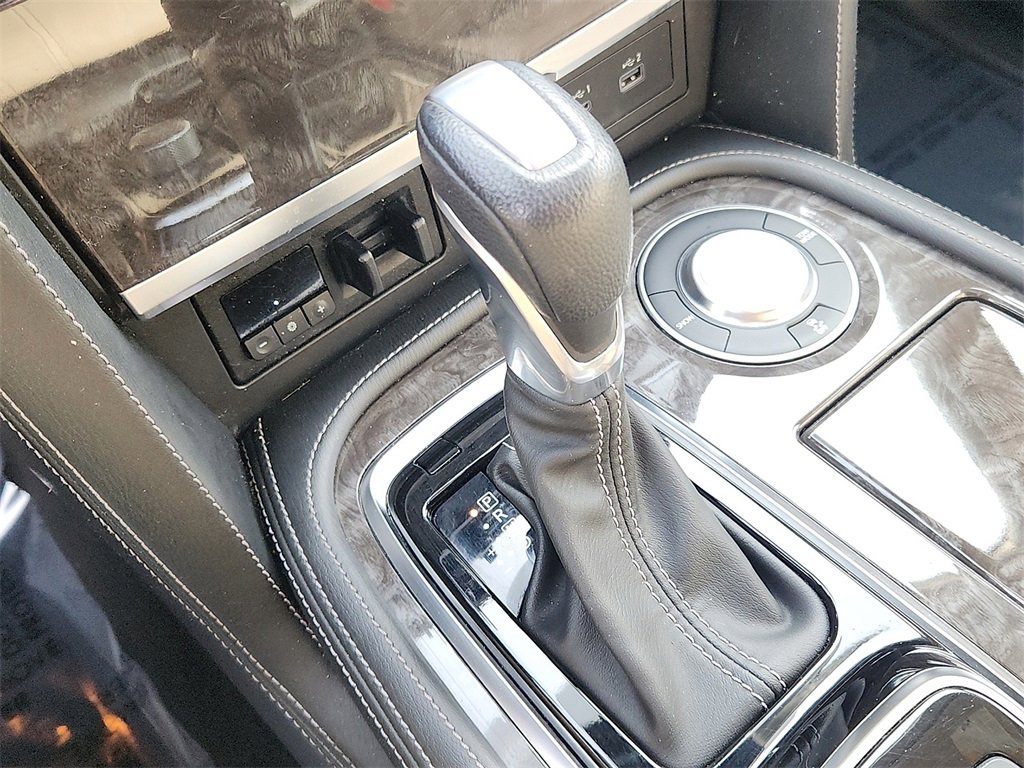 Used 2022 Nissan Armada Platinum image 15