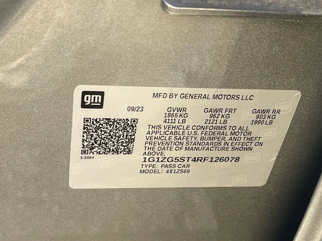 Used 2024 Chevrolet Malibu RS FWD image 36