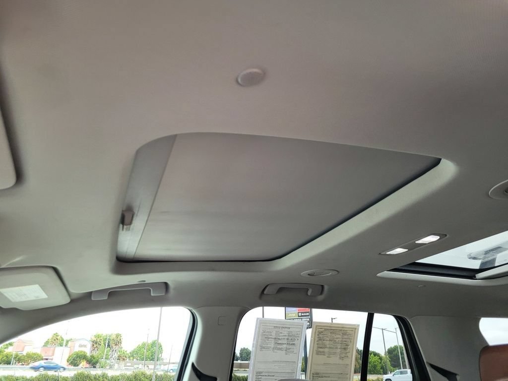 Used 2019 Chevrolet Traverse High Country w/ LPO, Floor Liner Package AWD/4WD image 19