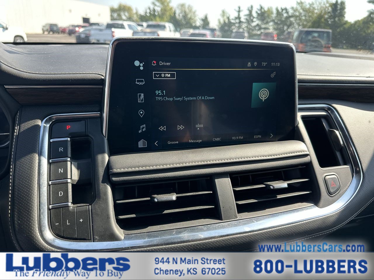 Used 2023 Chevrolet Suburban Premier image 16