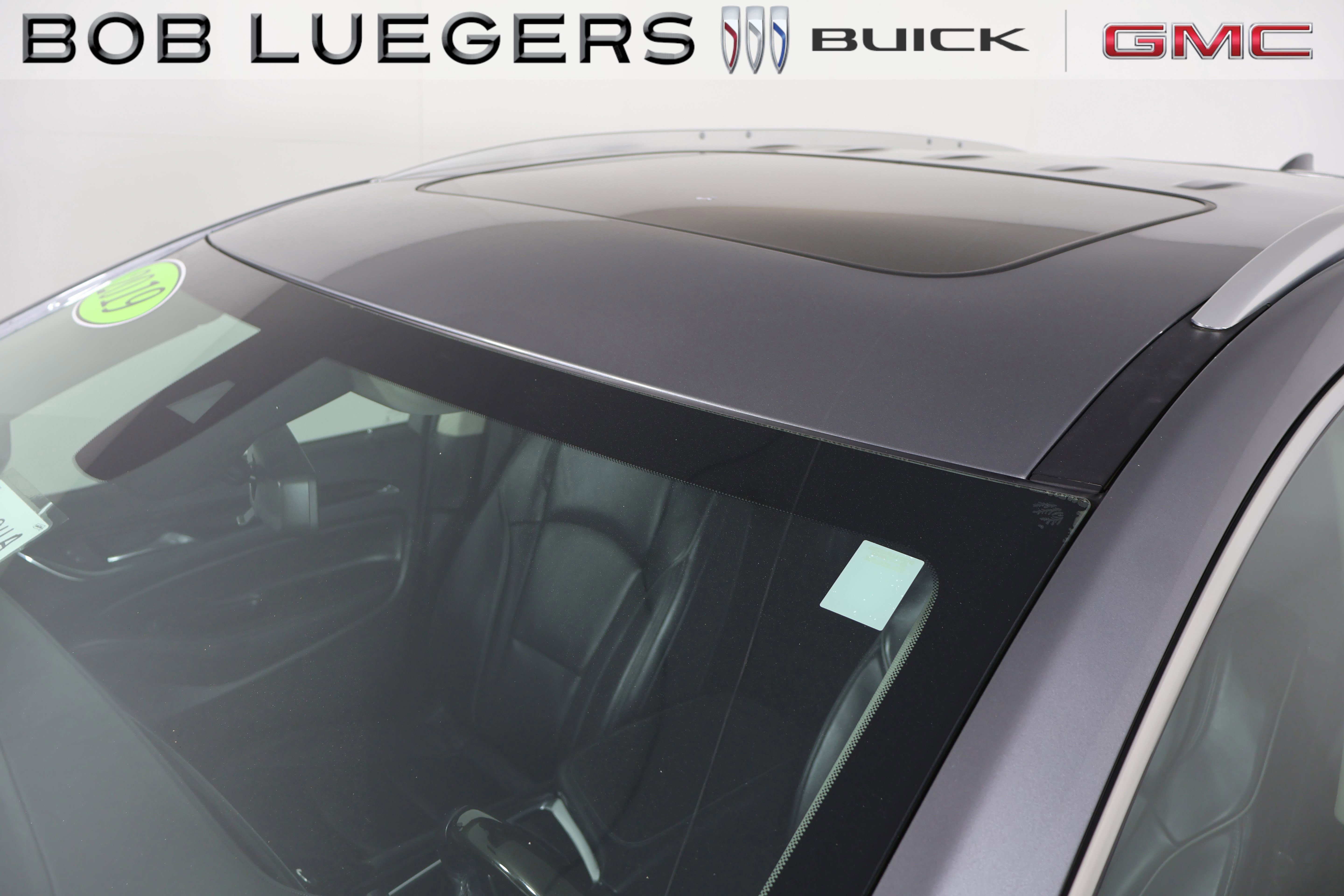 Used 2019 Buick Enclave Avenir FWD image 6