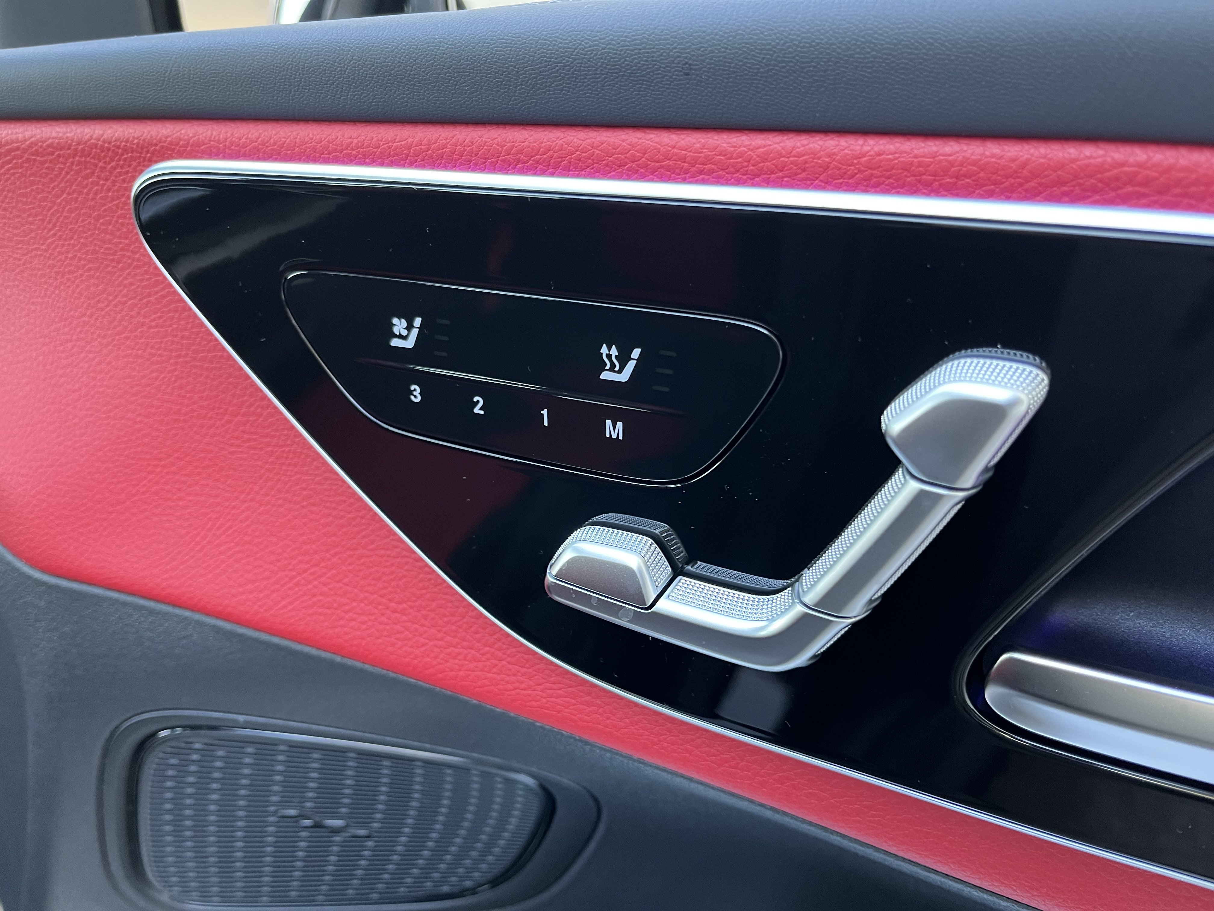 New 2026 Mercedes-Benz GLC 43 AMG 4MATIC image 23
