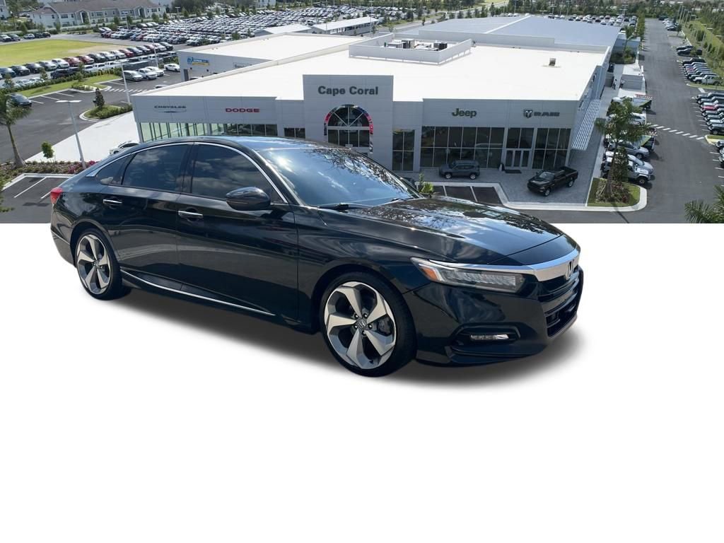 Used 2018 Honda Accord Touring image 8
