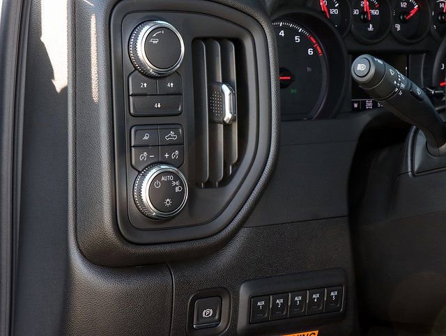 New 2025 GMC Sierra 2500 Pro w/ Convenience Package image 23