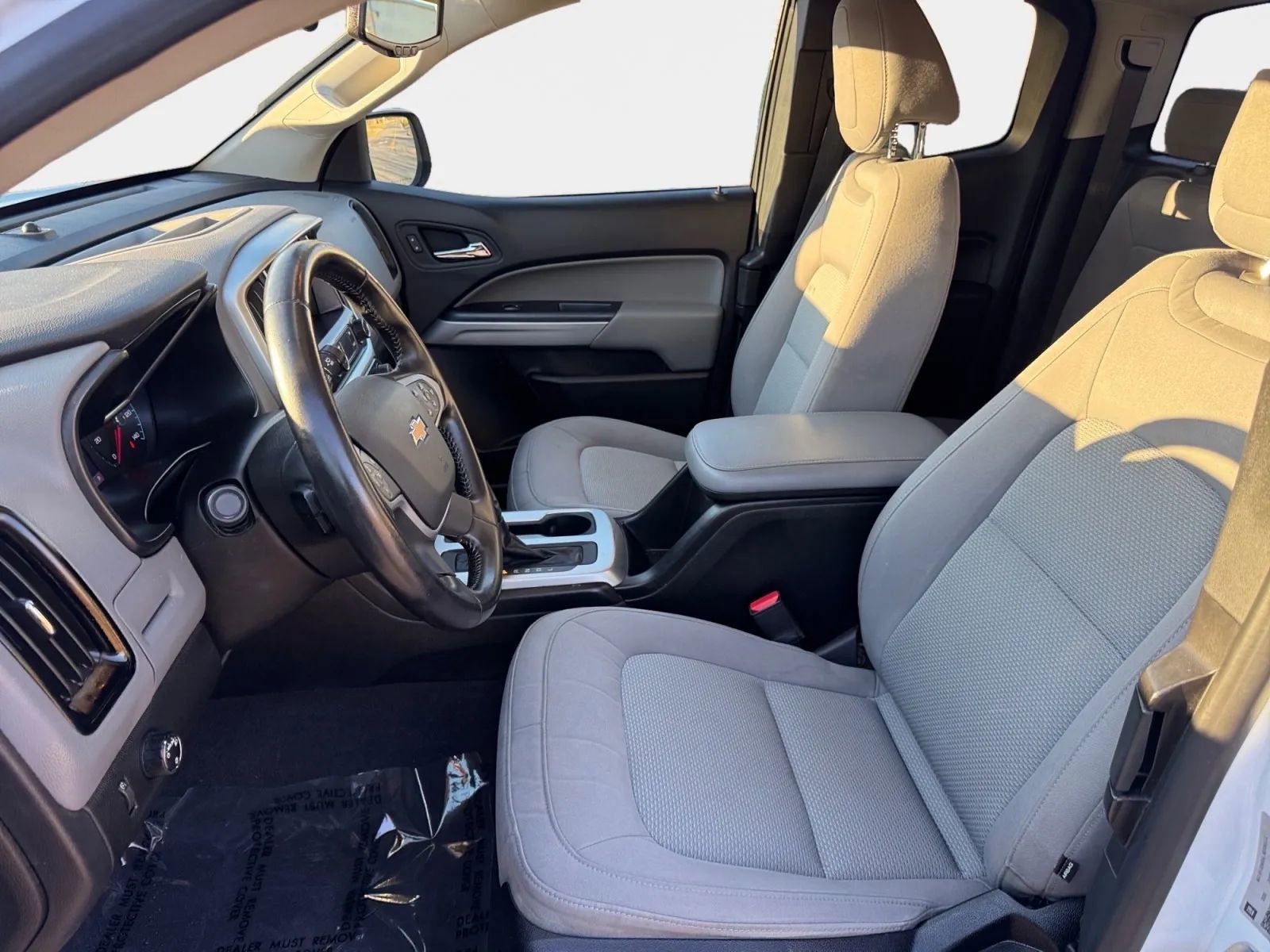 Used 2020 Chevrolet Colorado LT w/ Safety Package image 9