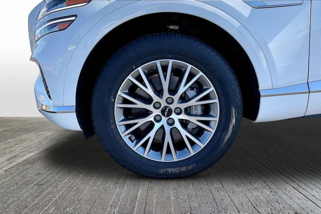Used 2025 Genesis GV80 2.5T Standard AWD/4WD image 33