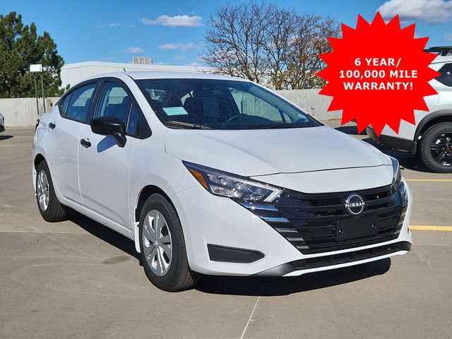New 2025 Nissan Versa S w/ Trunk Package FWD image 1