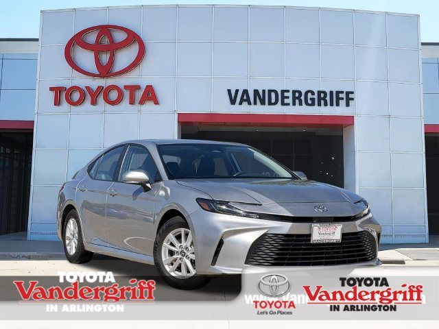 Certified 2025 Toyota Camry LE FWD image 1