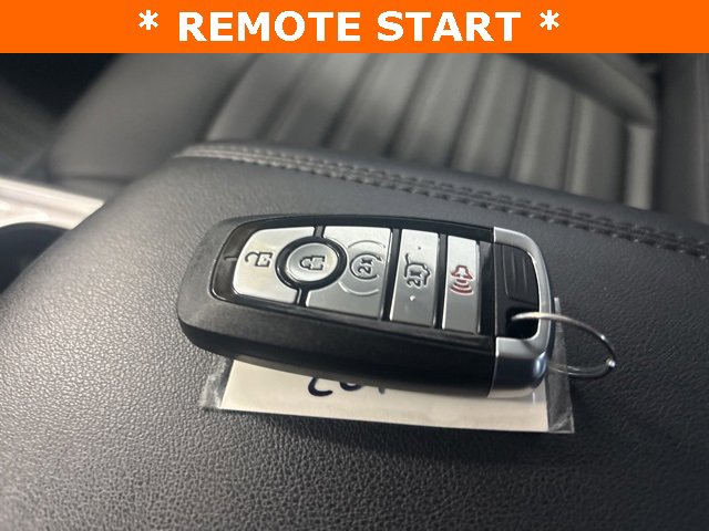 Used 2024 Ford Edge SEL w/ Convenience Package image 24