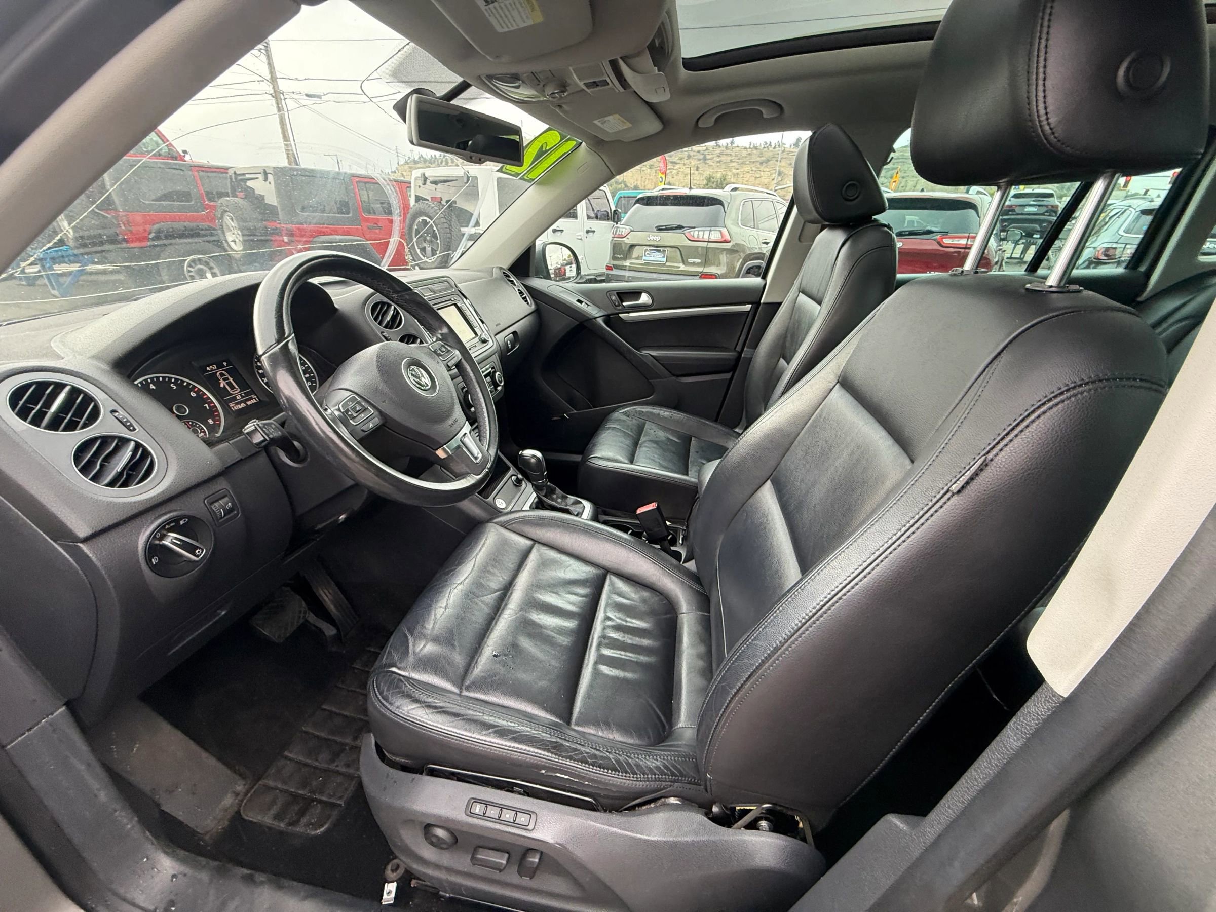 Used 2012 Volkswagen Tiguan S AWD/4WD image 10