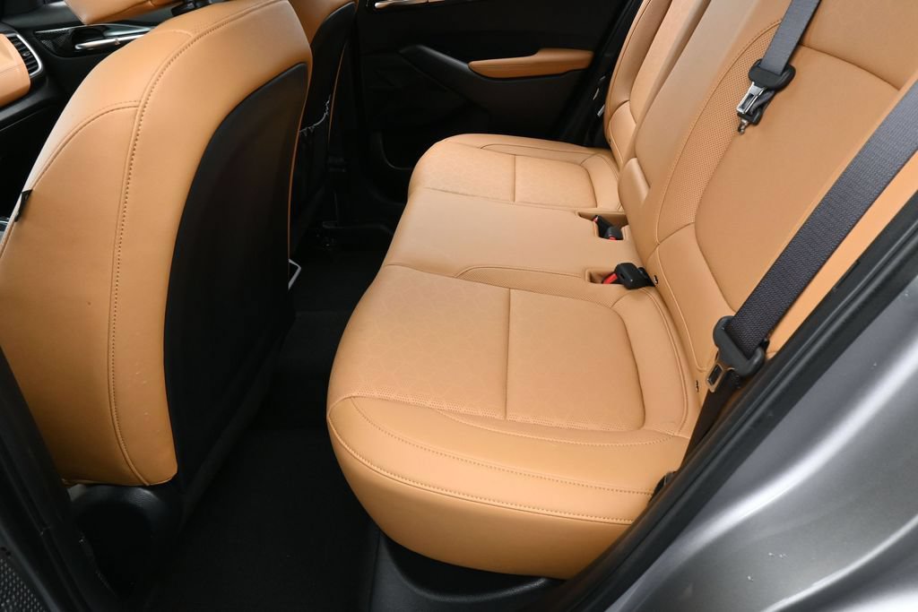Used 2024 Kia Seltos EX FWD image 33