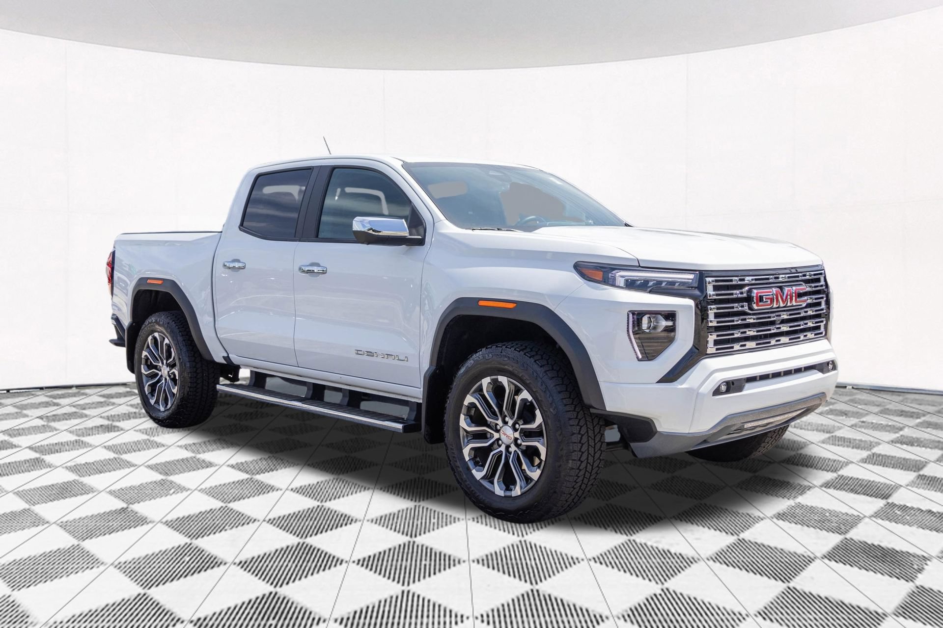 Used 2026 GMC Canyon Denali AWD/4WD image 28