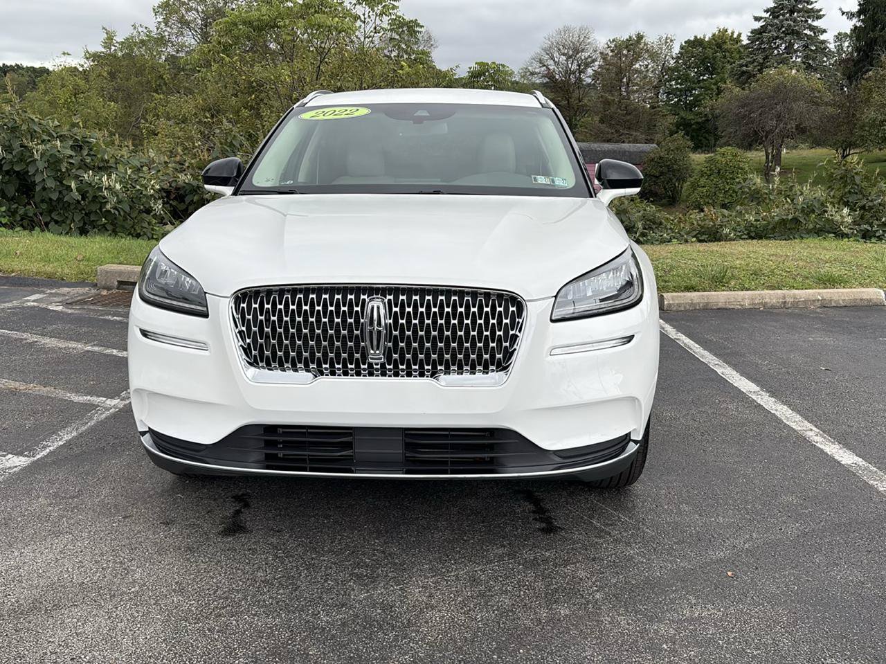 Used 2022 Lincoln Corsair AWD w/ Equipment Group 101A image 2