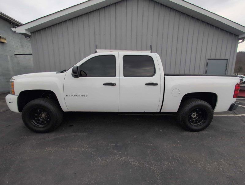 Used 2009 Chevrolet Silverado 1500 LT w/ Power Pack Plus image 13