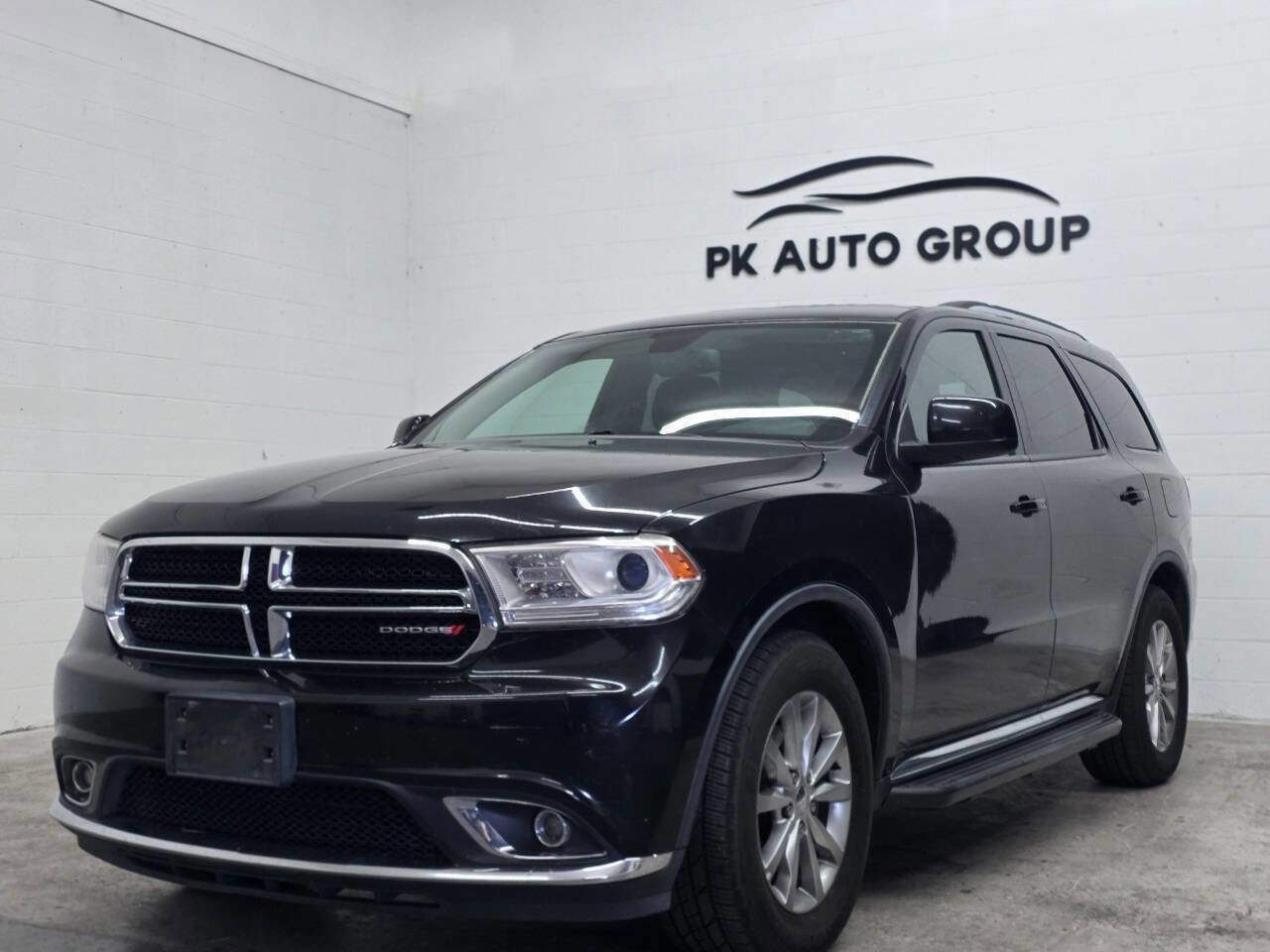 Used 2016 Dodge Durango SXT w/ Quick Order Package 23B image 2