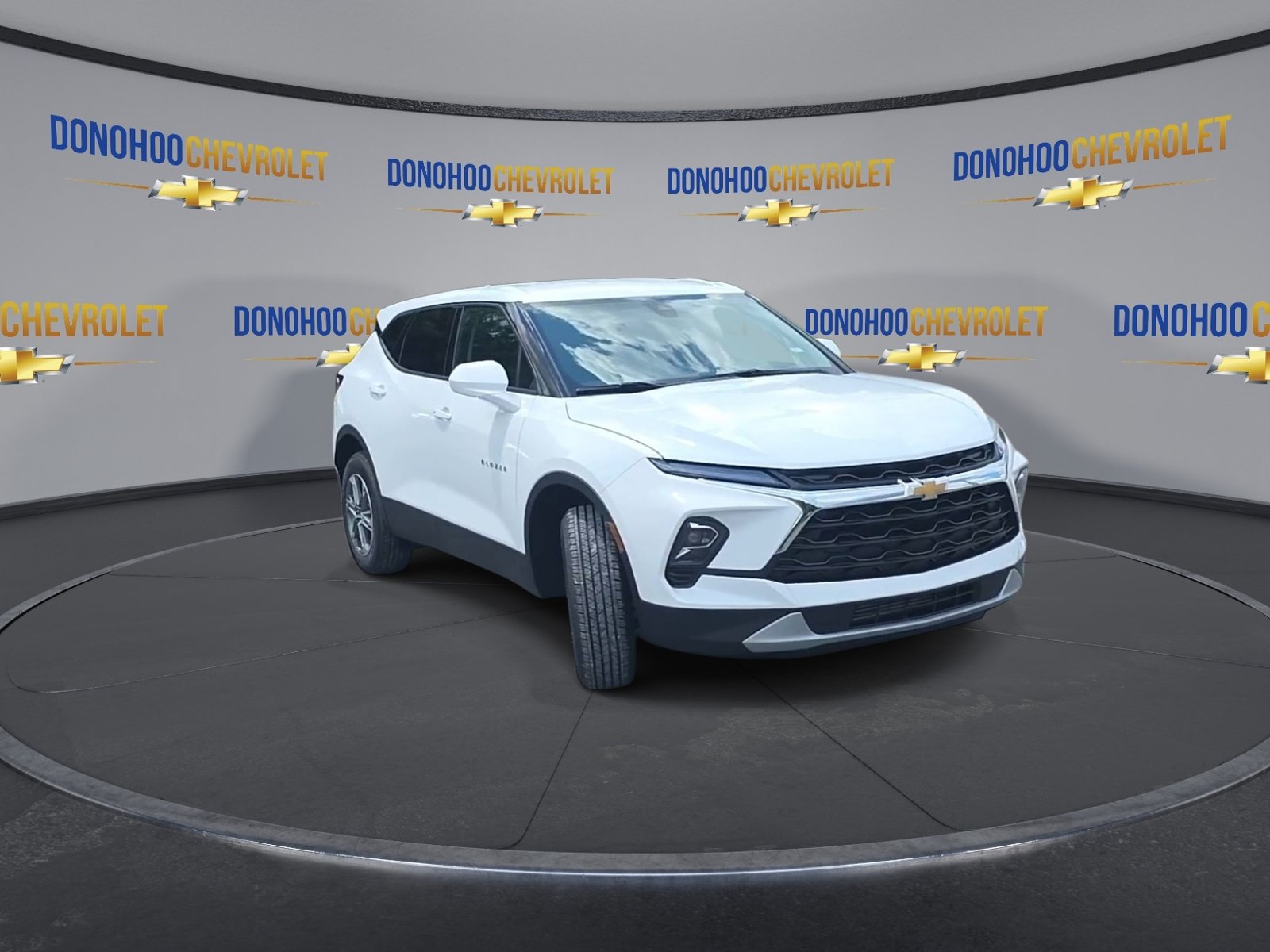 New 2026 Chevrolet Blazer LT FWD image 5