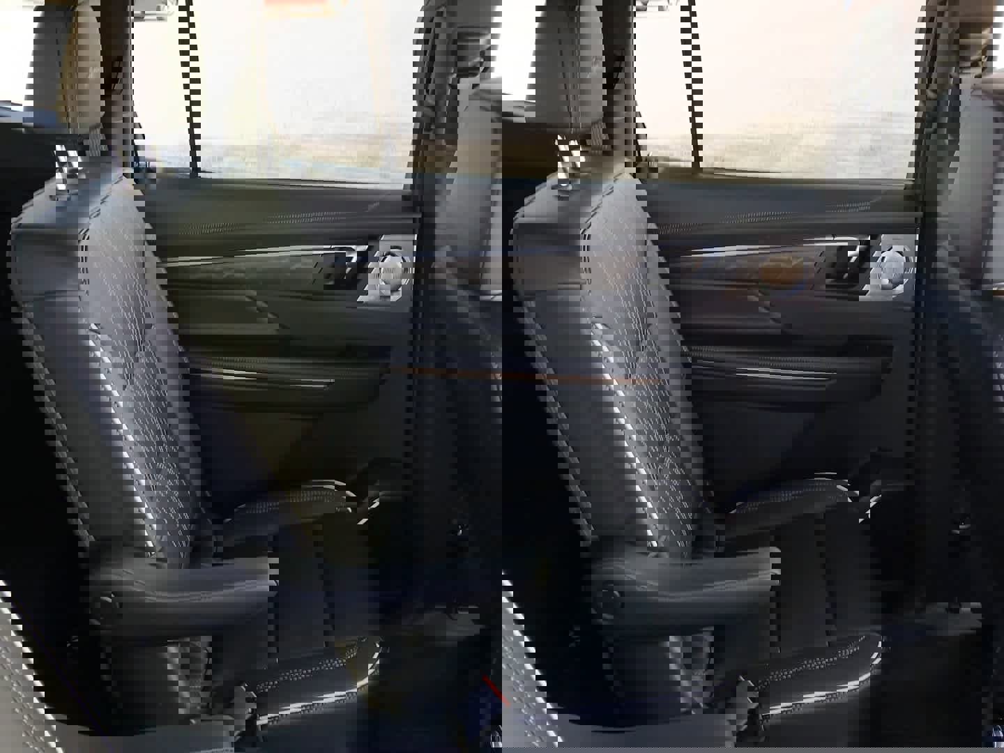 Used 2025 Buick Enclave Avenir w/ Super Cruise Package image 74