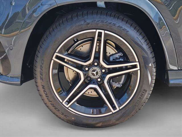 New 2026 Mercedes-Benz GLS 450 4MATIC image 18