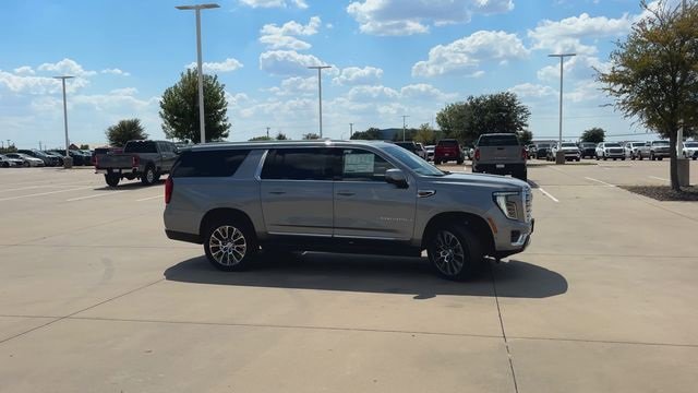 New 2026 GMC Yukon XL Denali w/ Denali Reserve Package image 9