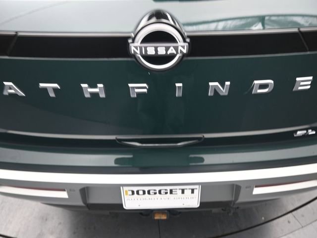 Used 2022 Nissan Pathfinder SL w/ SL Premium Package image 14