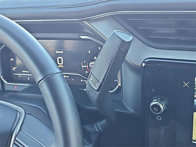 Used 2025 GMC Sierra 2500 Denali image 14