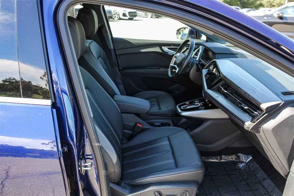 Used 2024 Audi Q4 e-tron Premium Plus image 18