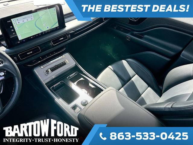 Used 2025 Lincoln Aviator 2WD w/ Jet Appearance Package image 21
