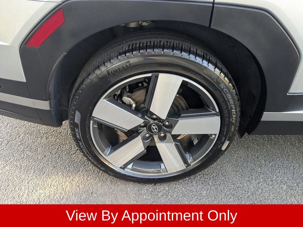 Used 2025 Hyundai Santa Fe Limited FWD image 35