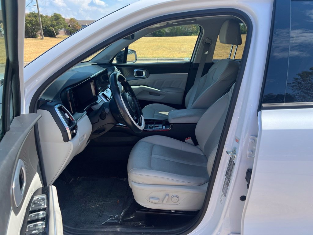 Used 2023 Kia Sorento SX FWD image 6