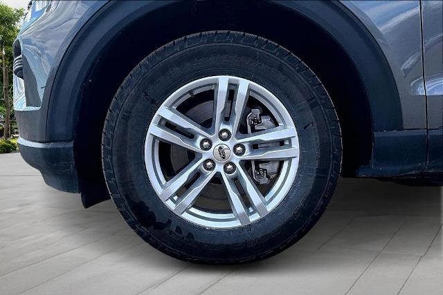 Certified 2023 Ford Explorer XLT image 9