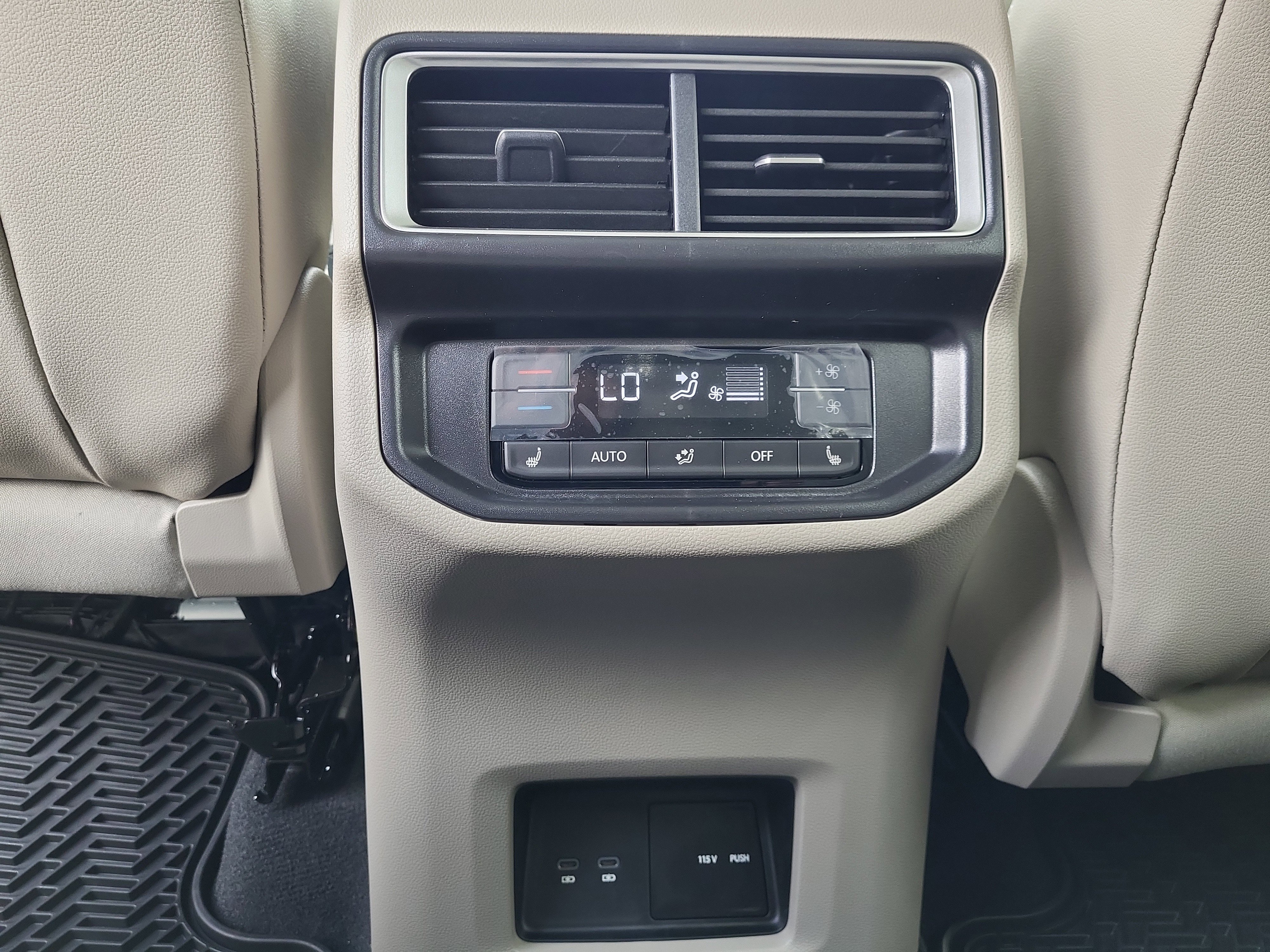 New 2026 Volkswagen Atlas SEL Premium R-Line image 21