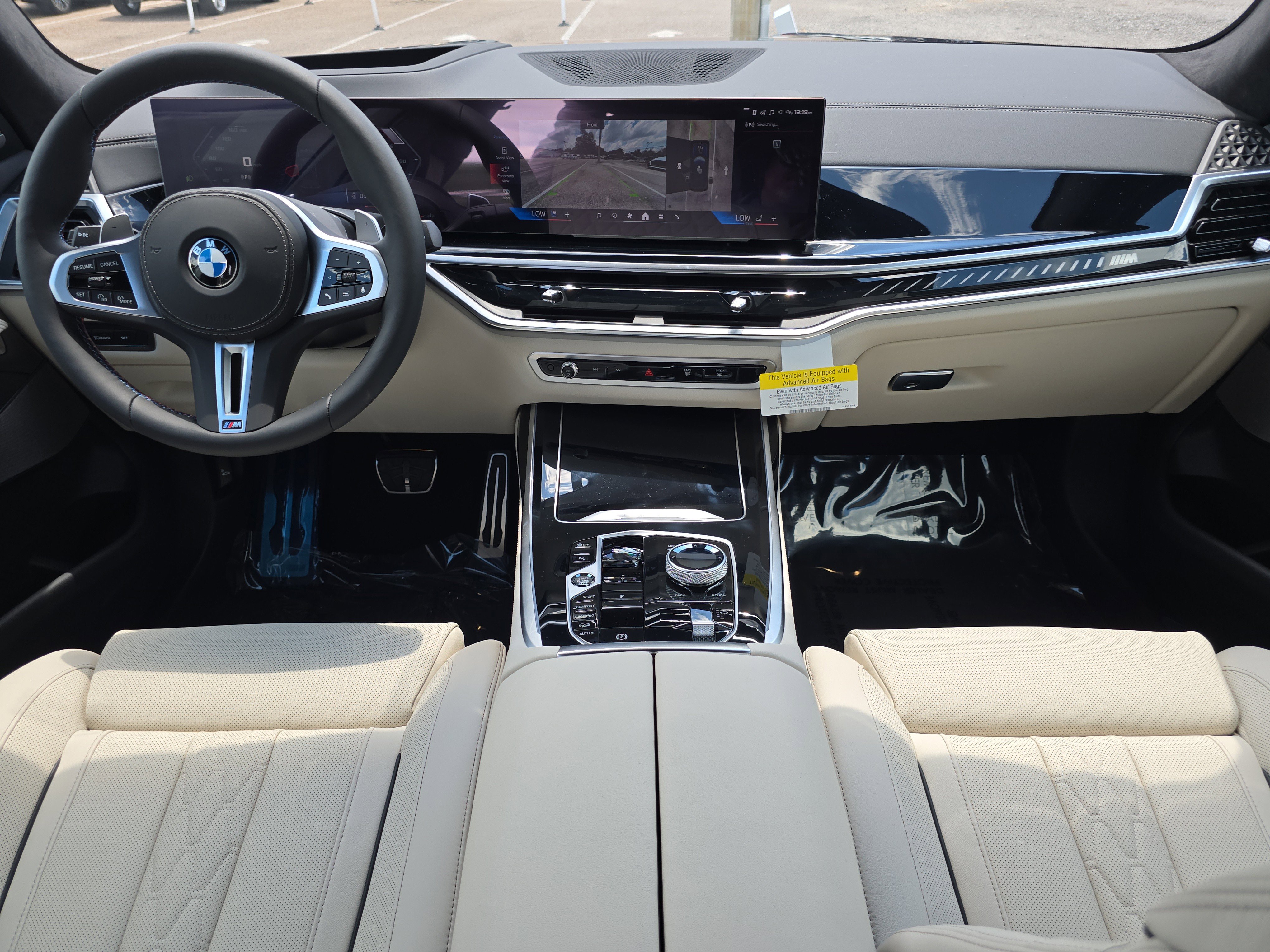 New 2026 BMW X7 M60i image 13