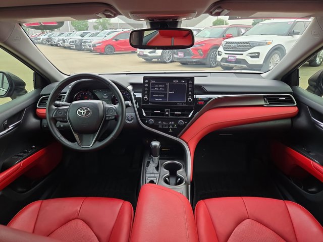 Used 2022 Toyota Camry XSE FWD image 16