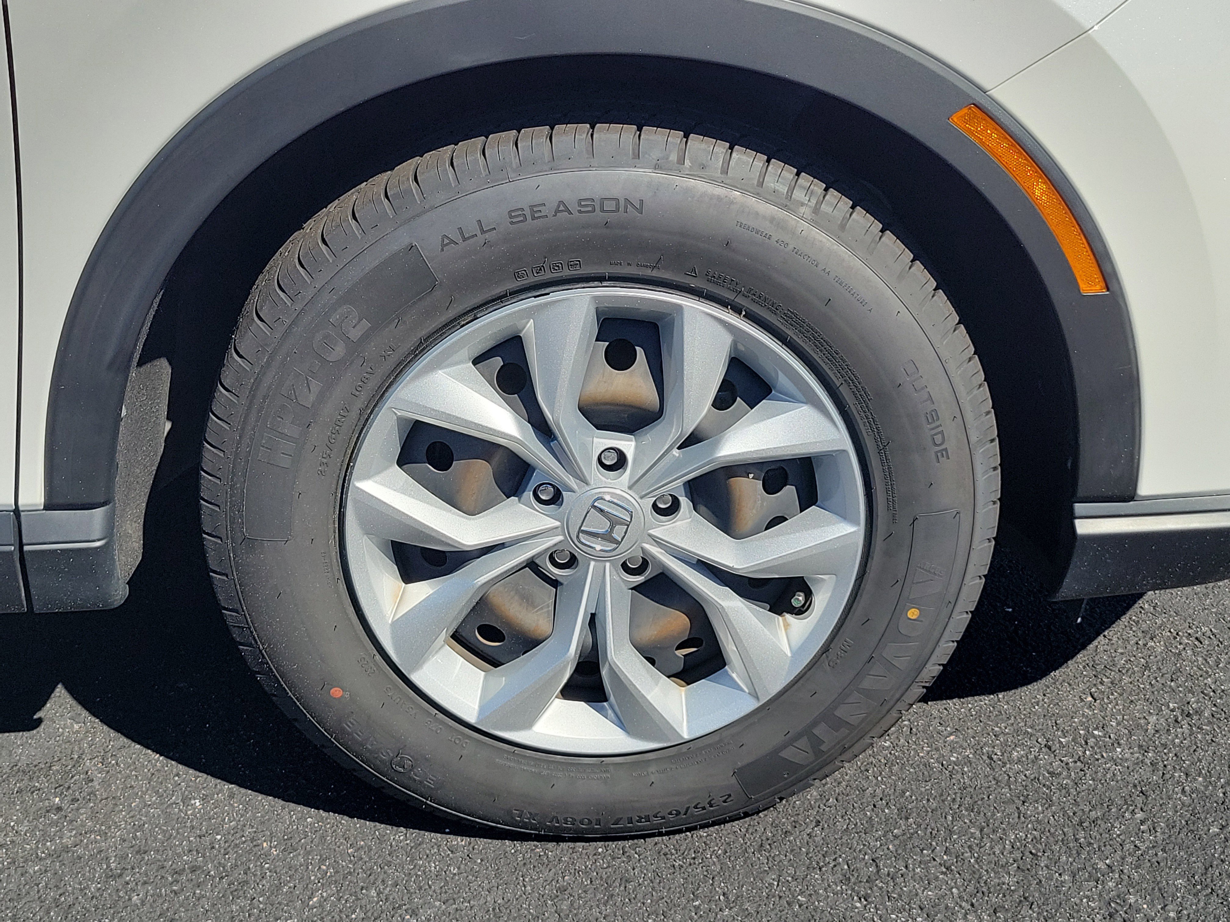 Used 2023 Honda CR-V LX image 9