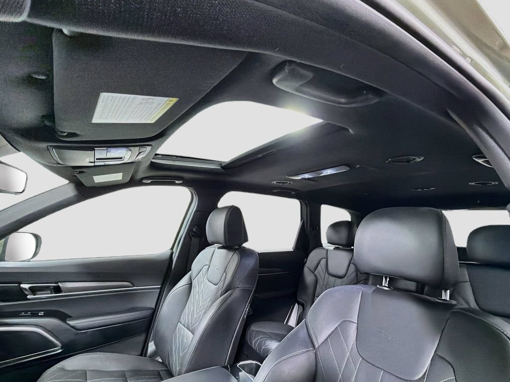 Used 2024 Kia Telluride EX X-Line AWD/4WD image 24