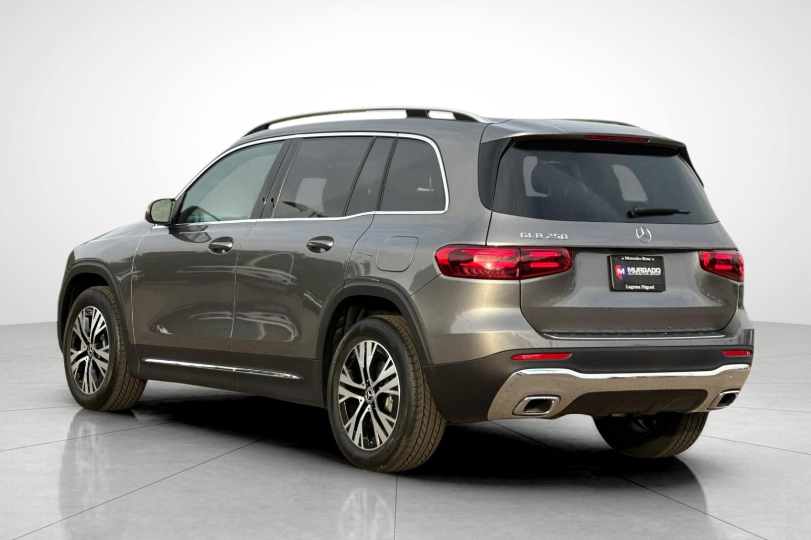 New 2026 Mercedes-Benz GLB 250 image 13