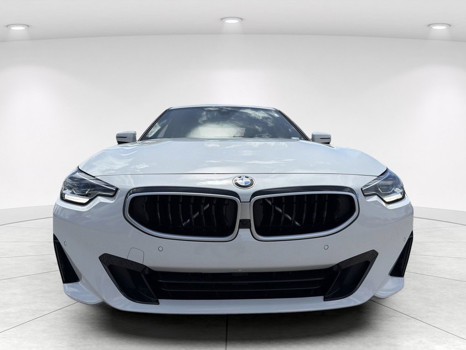 New 2026 BMW 230i Coupe w/ Convenience Package RWD image 2