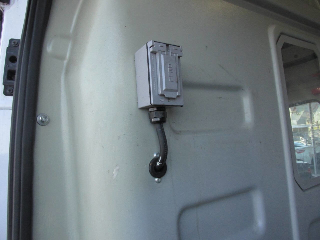 Used 2017 Ford Transit 350 148 High Roof image 9