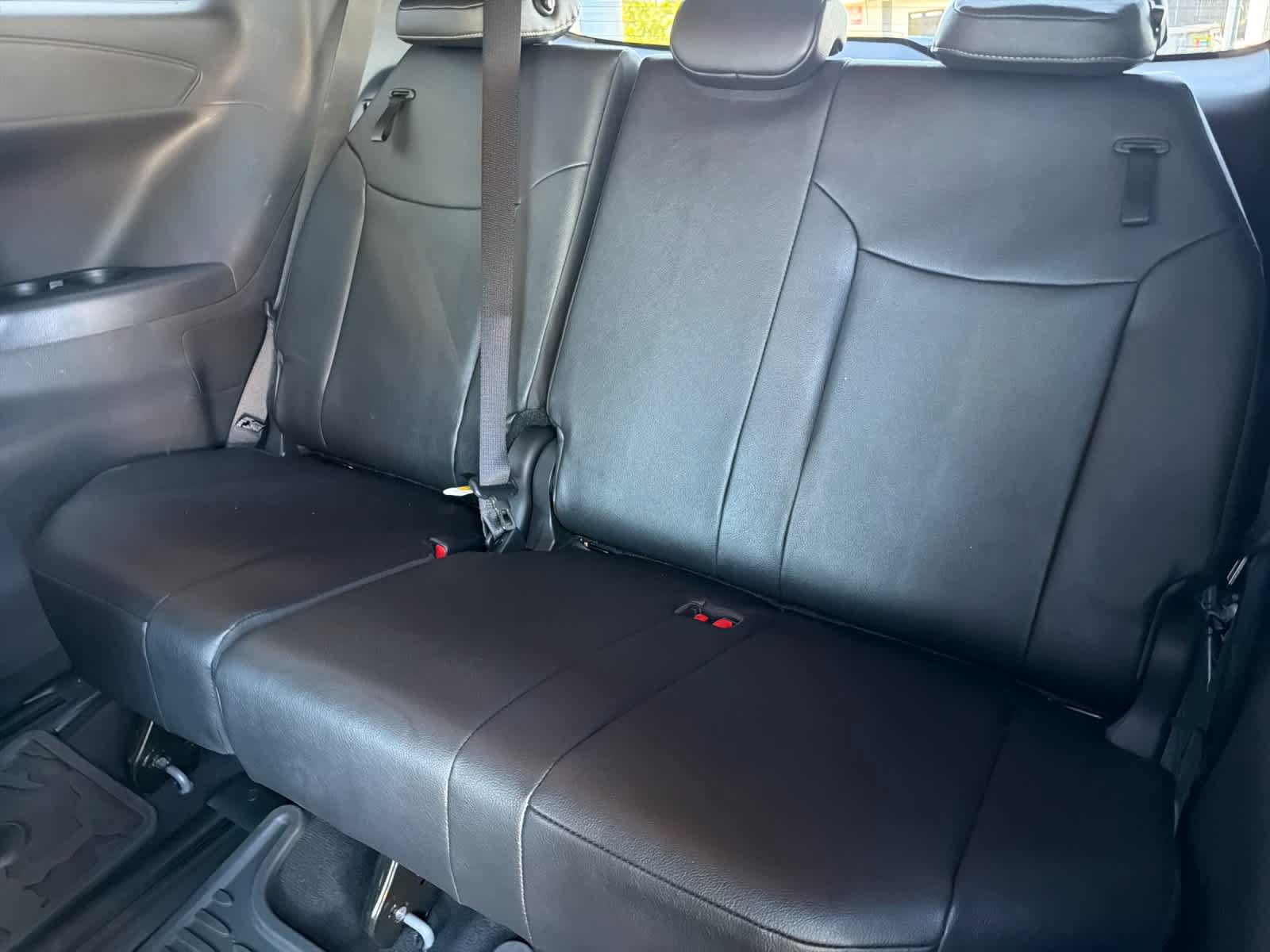 Used 2026 Toyota Sienna XLE Woodland Edition AWD/4WD image 16
