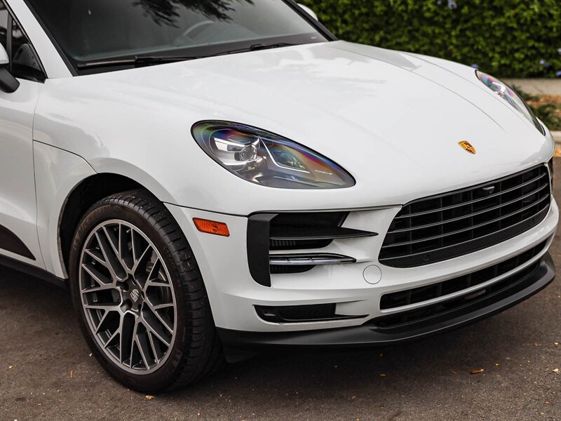 Used 2021 Porsche Macan S AWD/4WD image 9