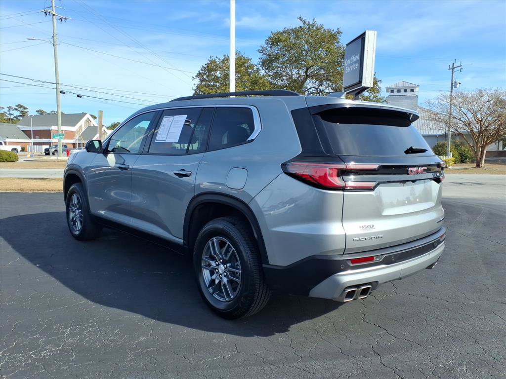 Used 2025 GMC Acadia Elevation image 4