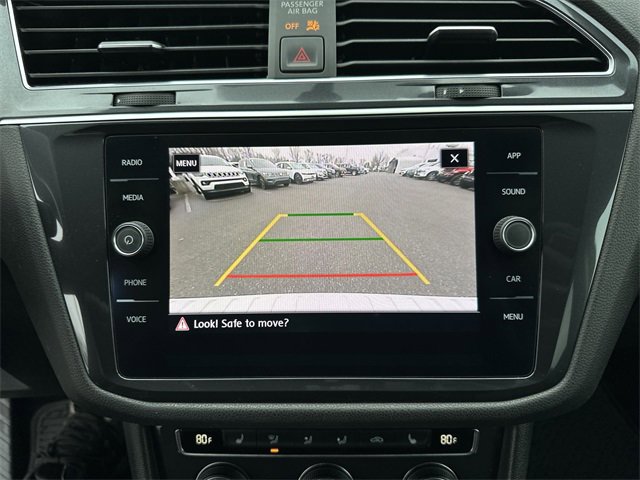 Used 2020 Volkswagen Tiguan SE R-Line image 26