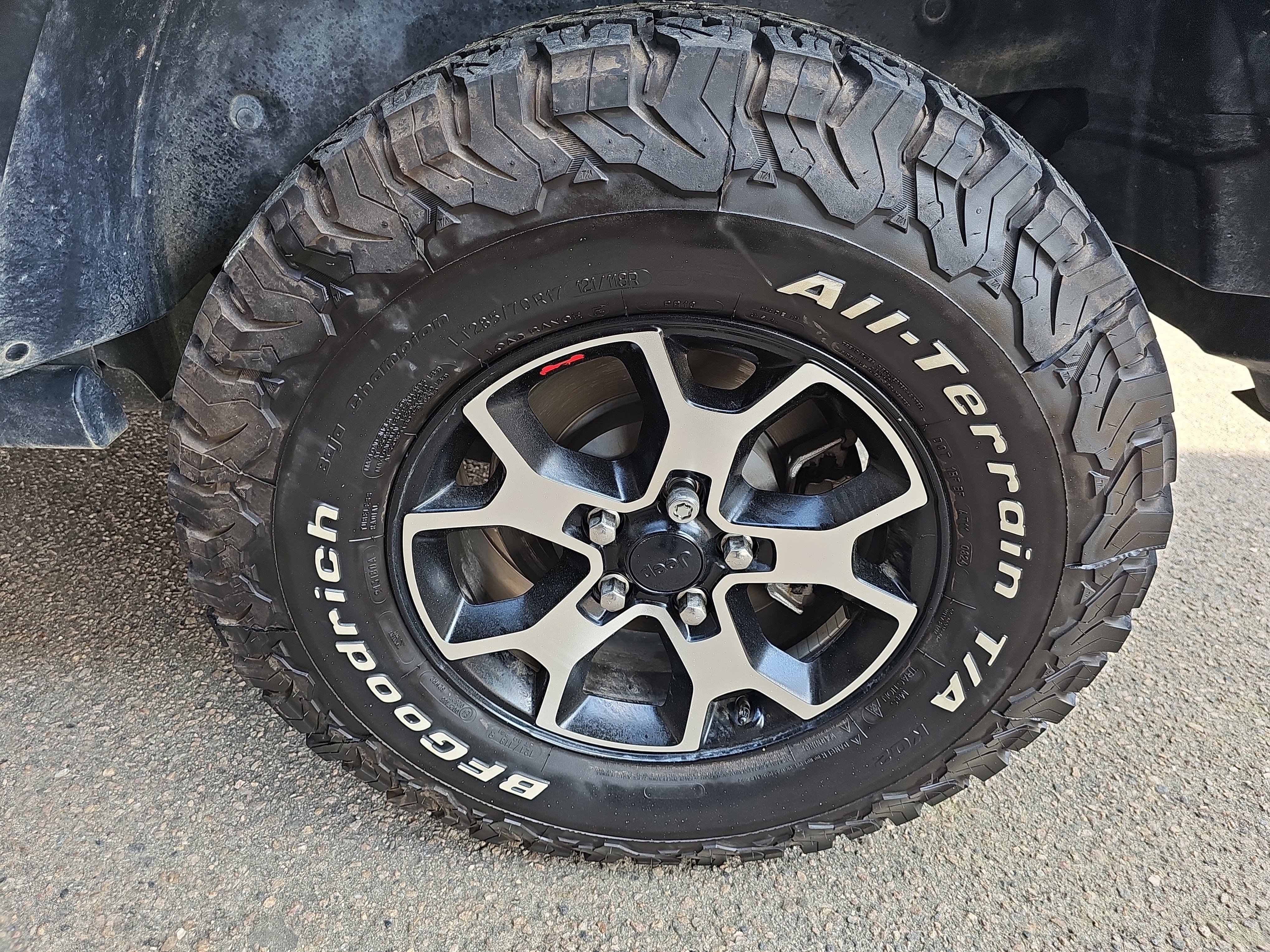 Used 2021 Jeep Wrangler Unlimited Rubicon image 34