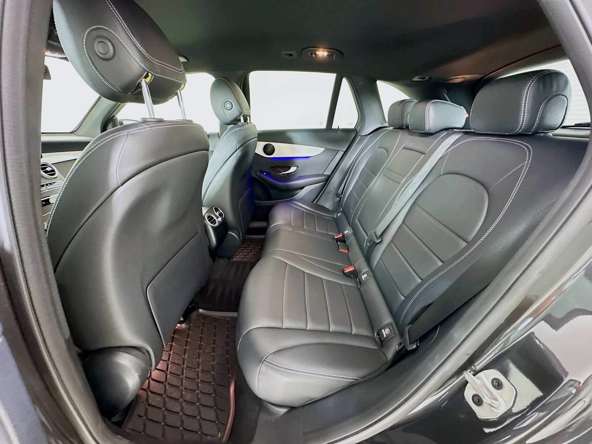 Certified 2022 Mercedes-Benz GLC 300 image 24