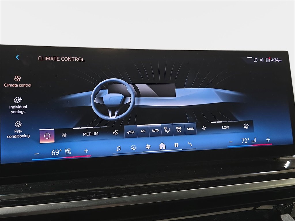 Used 2024 BMW X7 xDrive40i w/ M Sport Package image 20