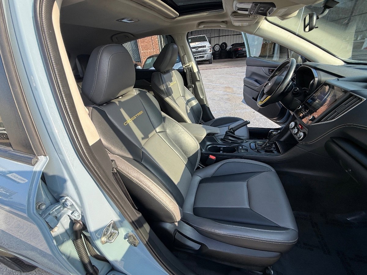 Used 2022 Subaru Crosstrek 2.5i Sport w/ Moonroof Package AWD/4WD image 16