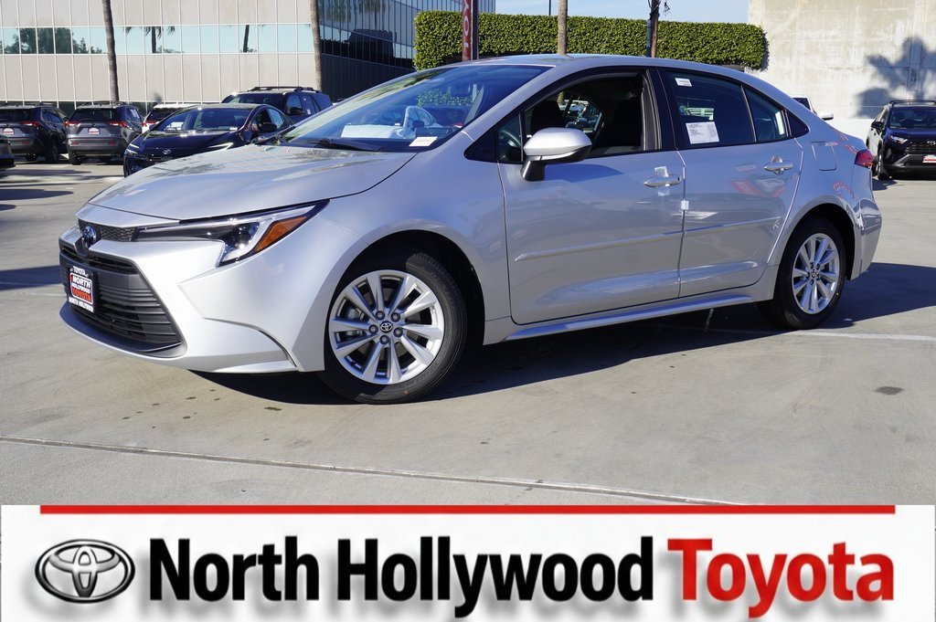 New 2026 Toyota Corolla LE image 1