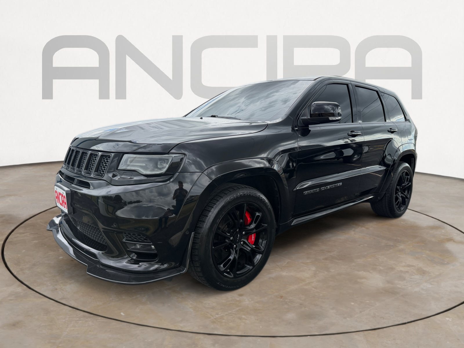 Used 2017 Jeep Grand Cherokee SRT AWD/4WD image 3