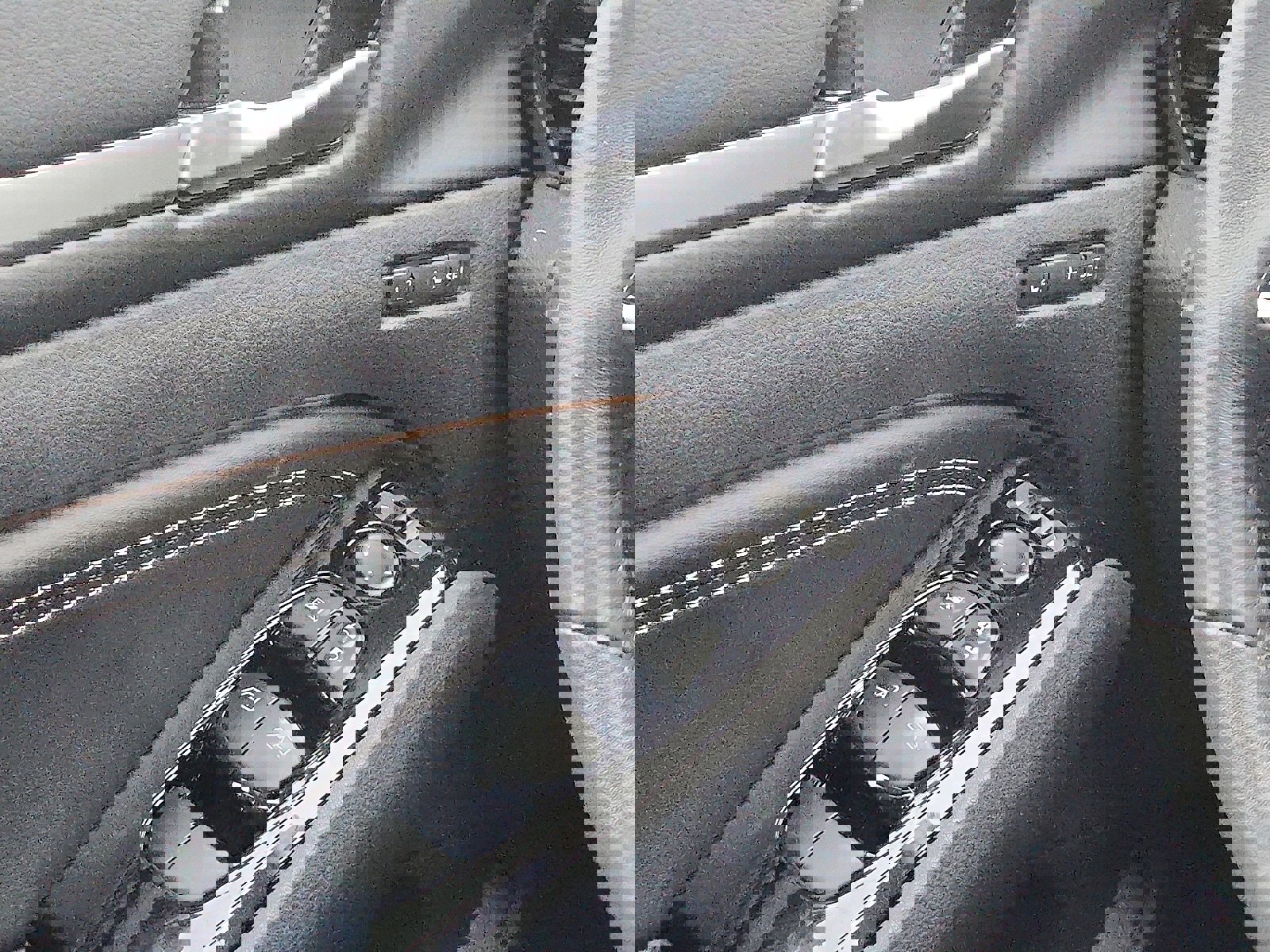 Used 2021 Nissan Altima 2.5 Platinum image 12